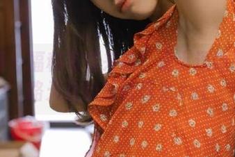 秀人网 - 福利写真来袭!是小逗逗带你领略天台的独特风光.txt