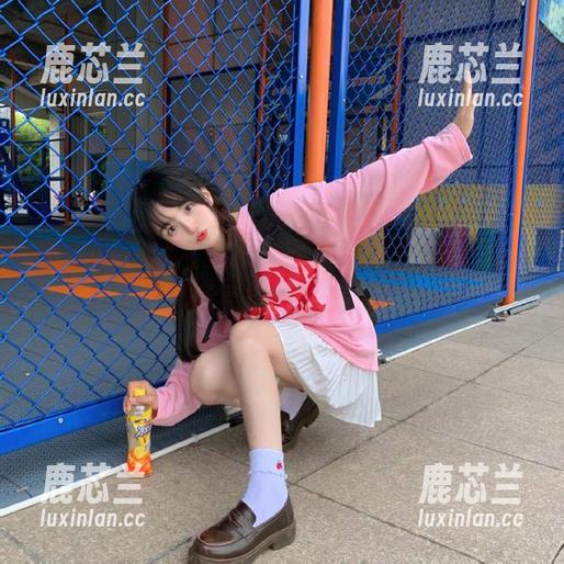 秀人网 - 灿宝女王的写真艺术合集，免费下载，尽享每一份美好！.txt