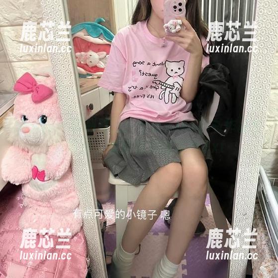 秀人网 - 福利赠送！芭比KIKI秘书作品全景展示，感受视觉的冲击.txt