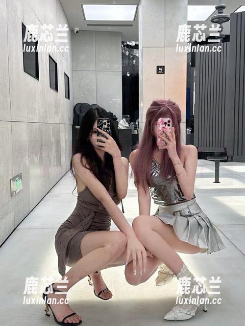 秀人网 - 邹晶晶女王牛仔裤摄影大赏，免费下载你的时尚写真灵感！.txt