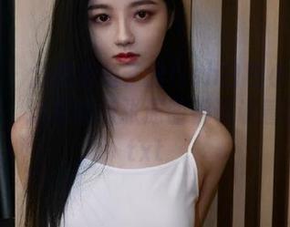 秀人网 - 全解析鱼子酱fish白色小恶魔主题全集,这里的每张原图都诉说着谜团!.txt