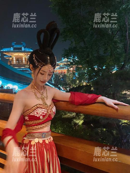 稚乖画册 - 不得不看的最新赤西夜夜连衣裙分享，打破你对裙子的所有想象！.txt
