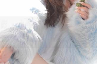 纳丝摄影 - 小辣妹居家写真集，绝美套图合集描绘温馨幸福生活！.txt