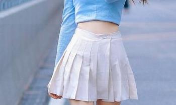 绞肉姬释放魅力：宝多六花校服壁纸合集，宅男的心头好！.txt