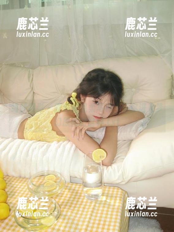 绮梦摄影 - 露露的温柔写真，带你进入梦幻原图的世界.txt