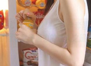 美媛馆 - Carina梦绮黑丝全套图包，感受时尚与散发魅力的迷人之旅.txt