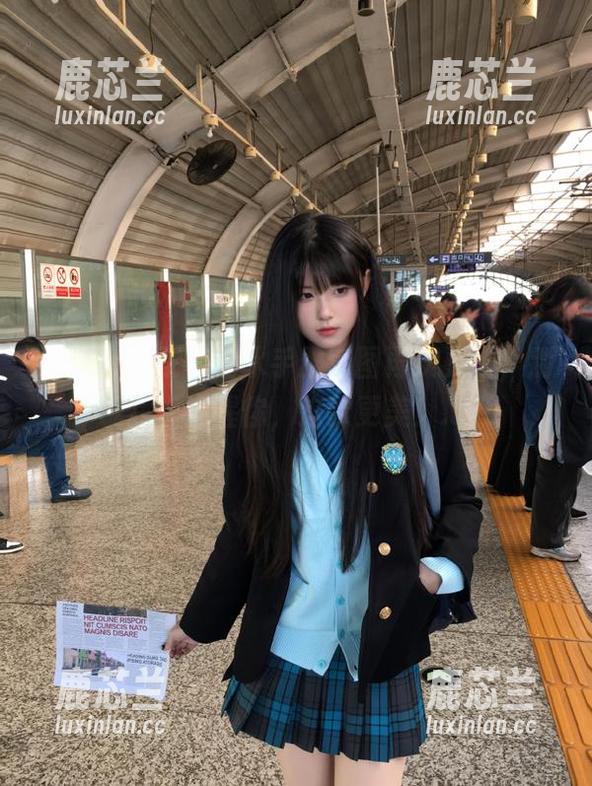 美媛馆 - 王馨瑶水手服套图再次更新，别说我没提醒你，这次更美！.txt