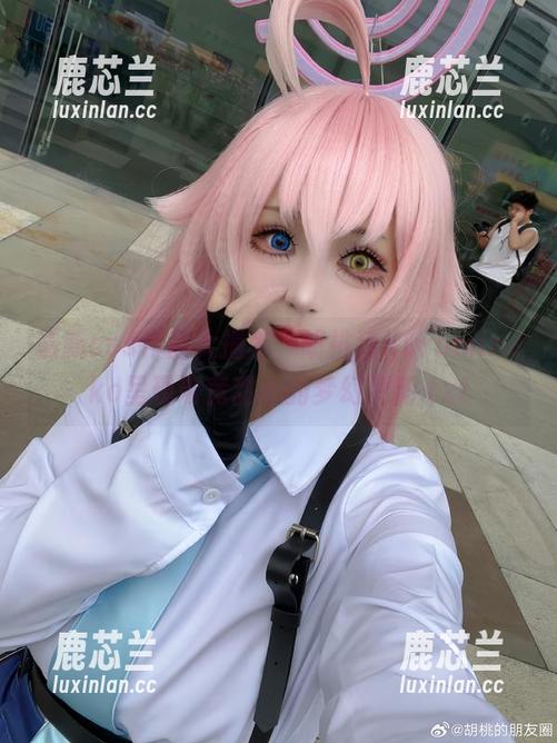 最新cos作品大揭秘，胡桃猫Kurumineko呈现电竞甜心的梦幻更新.txt