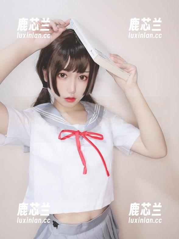 芋圆侑子醉酒小秘书作品更新，最新cos形式演绎风格与魅力结合的极致体验！.txt