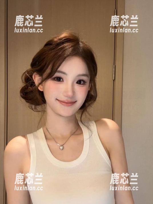 蜜桃社 - 处于灵感源泉的沐子熙V浴室美图合集：每张照片都是心情的延伸.txt