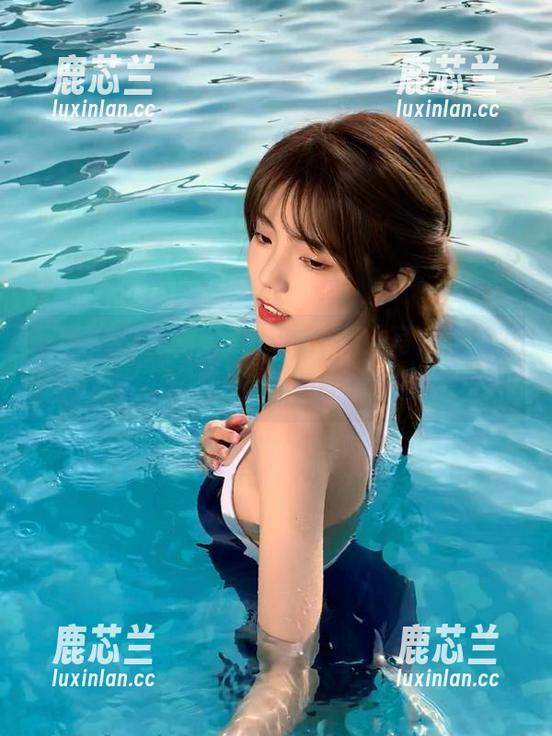 蜜桃社 - 绯月樱-Cherry双人写真集新发布：每一张原图都是爱的瞬间珍藏.txt