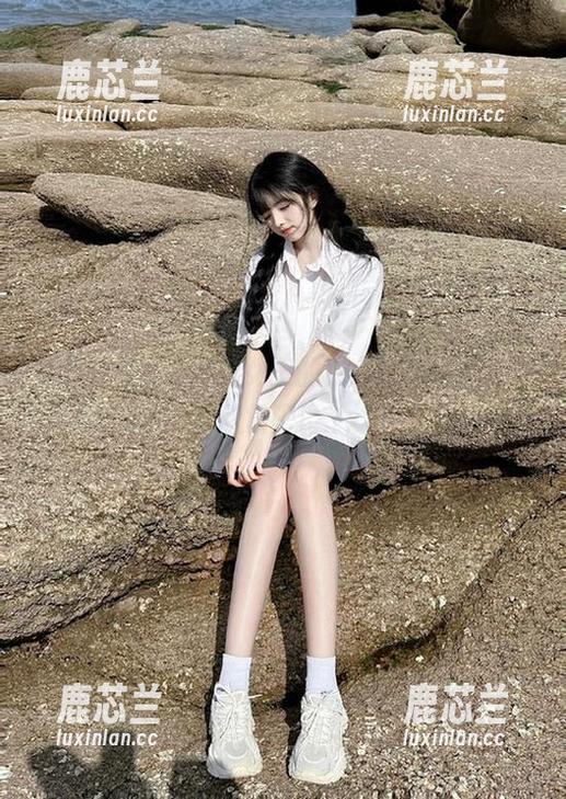 免费分享金鱼yui女王的独家写真图片，快来欣赏吧！.txt
