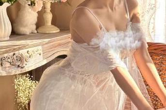 青丘女神 - 发现最新星星校园写真资源，别样青春，尽在其中！.txt