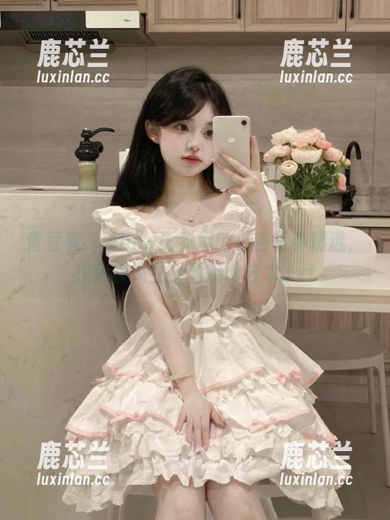 青豆客 - Abby王乔恩的白色写真精选，探索极简主义的摄影艺术.txt