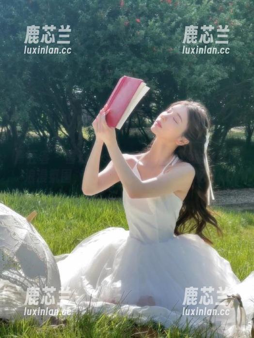 青豆客-雪瑞Lisa 青豆客 - 雪瑞Lisa浴缸写真集体验:酝酿浪漫氛围,快来下载你的专属回忆.txt