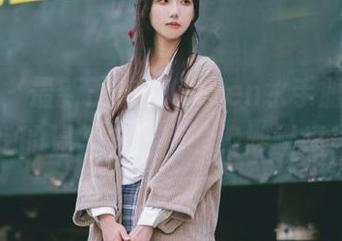 魅妍社 - 最新王婉悠Queen水手服图包，感受她的温柔与时尚的绝妙碰撞！.txt