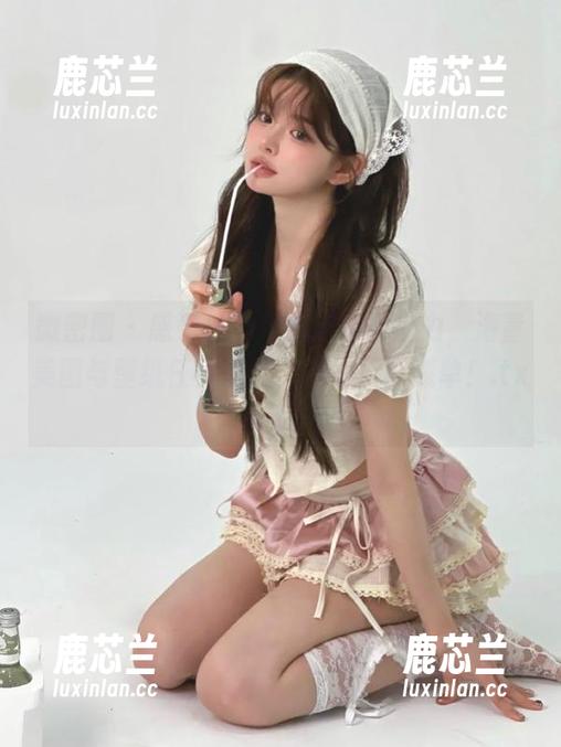 微密圈 - 感受鱼神鱼的连体衣魅力，海量美图与壁纸任你挑选，时尚不再孤单！.txt